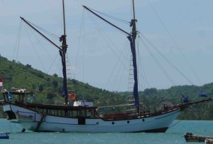 Lombok - Senggigi Harbor