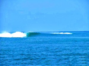 Surfing Lombok Desert Point 